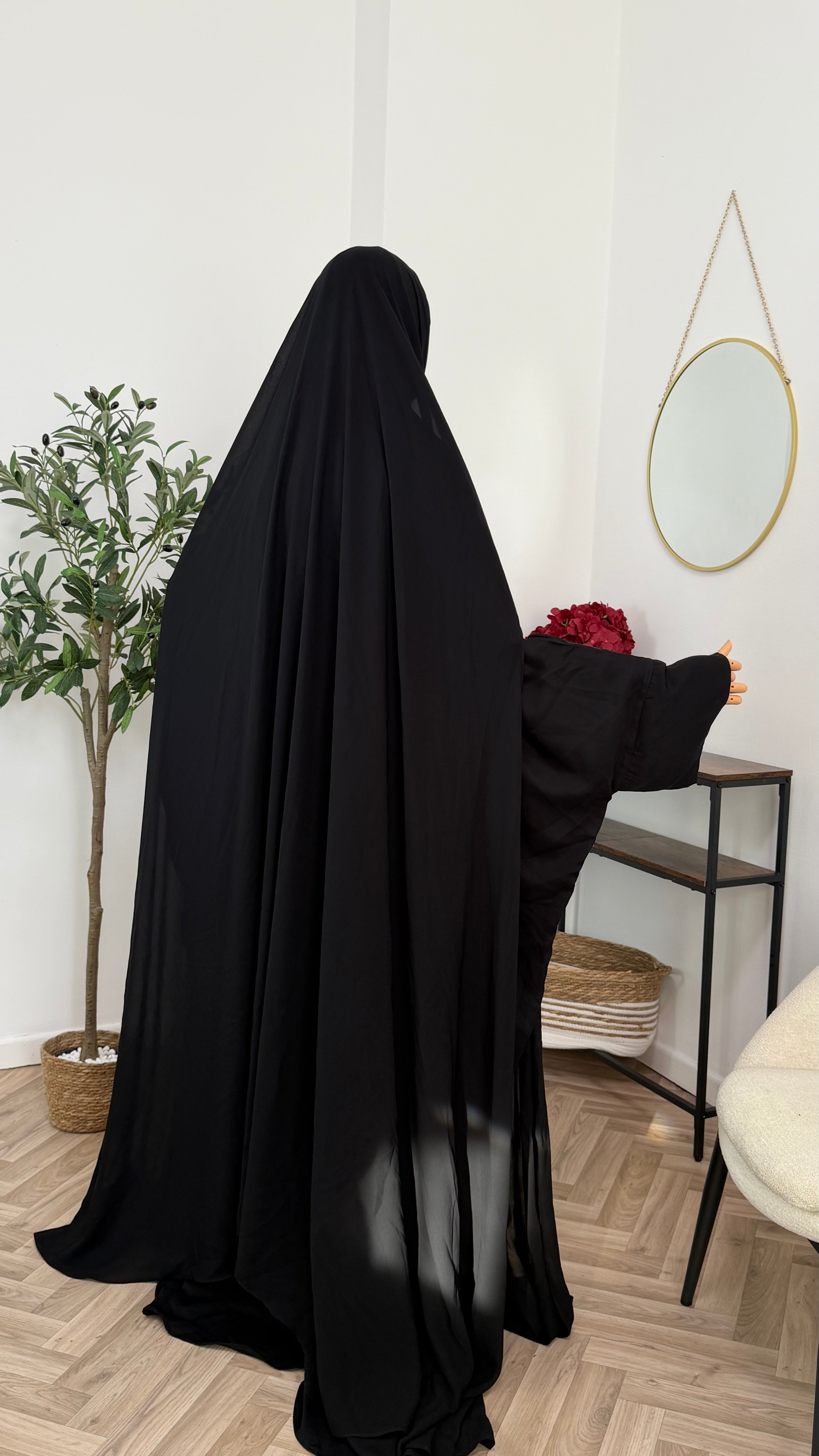 Zweiteiler Asiya