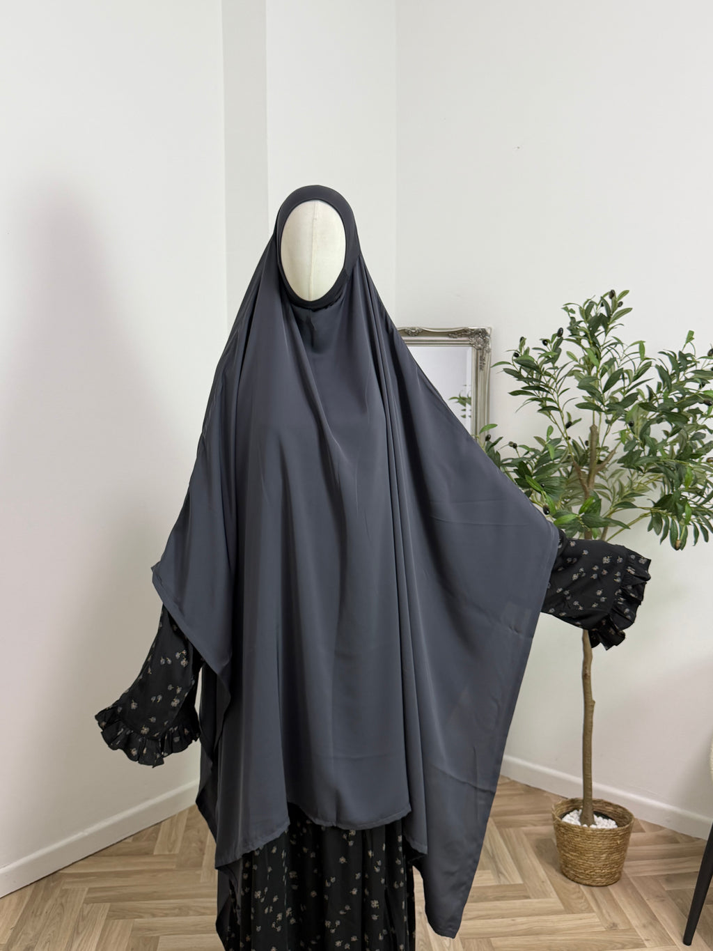 XXL rectangular khimar made of abaya silk