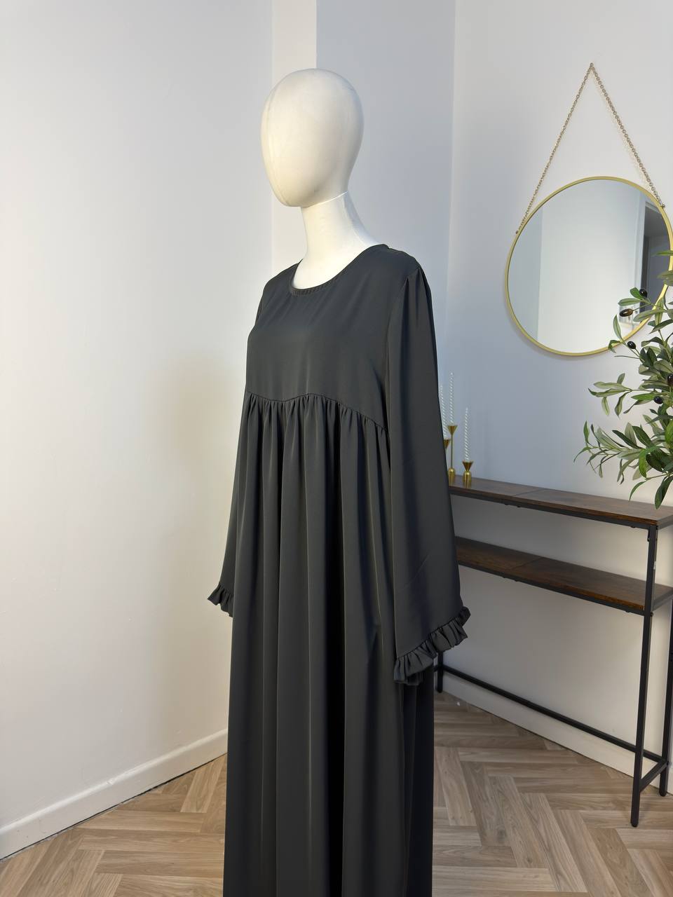 Abaya mit Rüschenärmeln