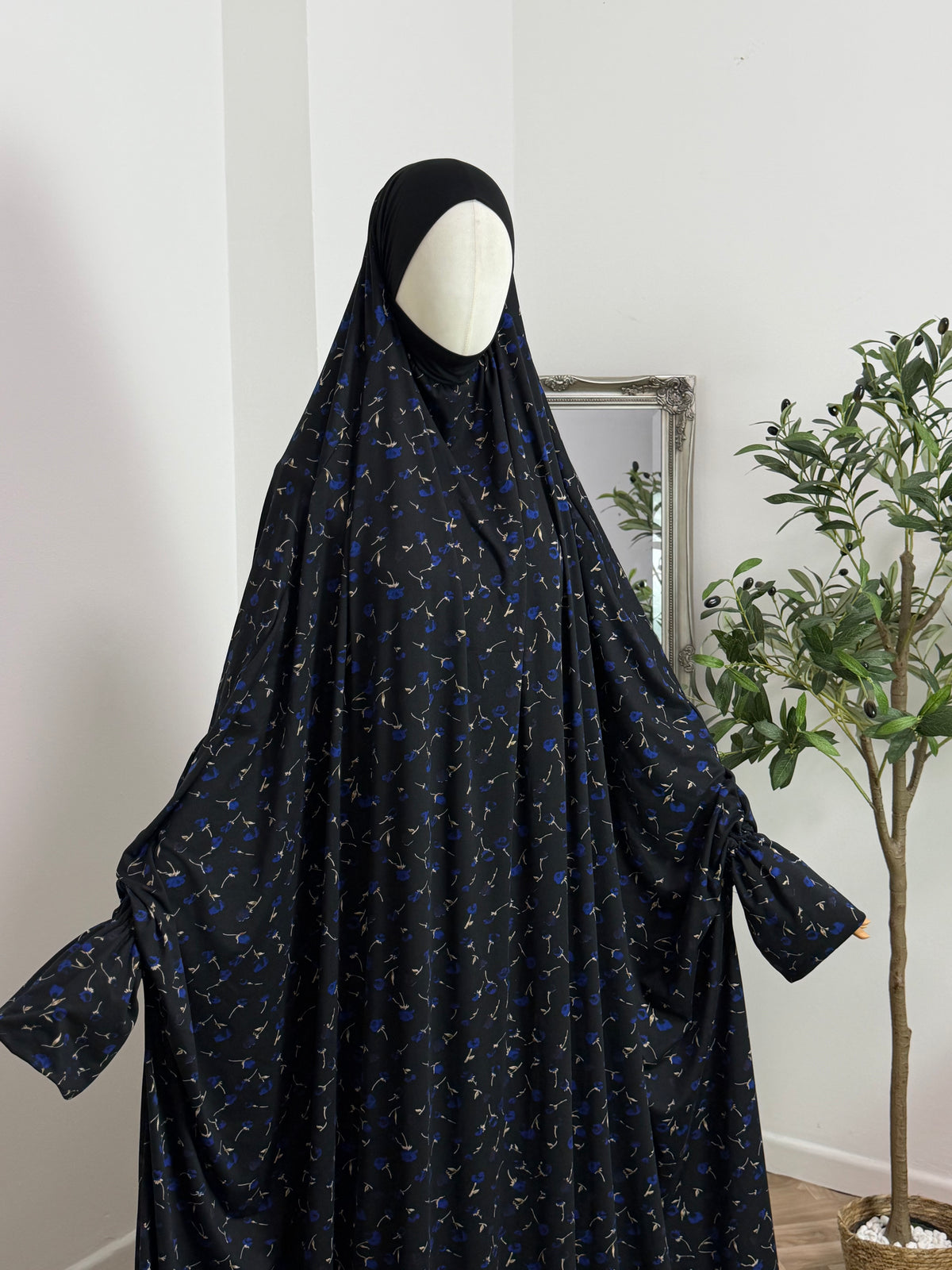 Prayer jilbab made of bamboo viscose