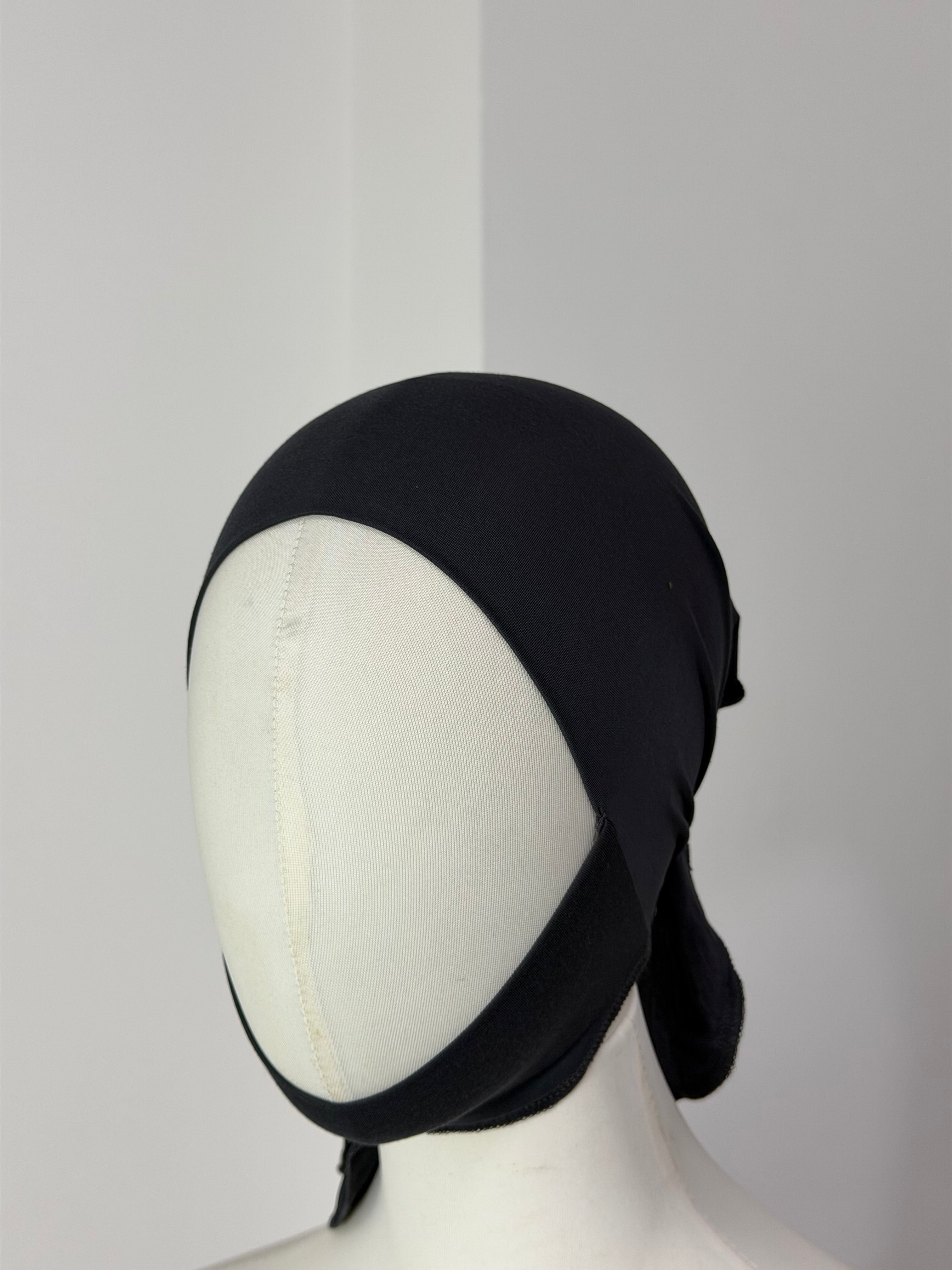 Untertuch mit Kinnbedeckung