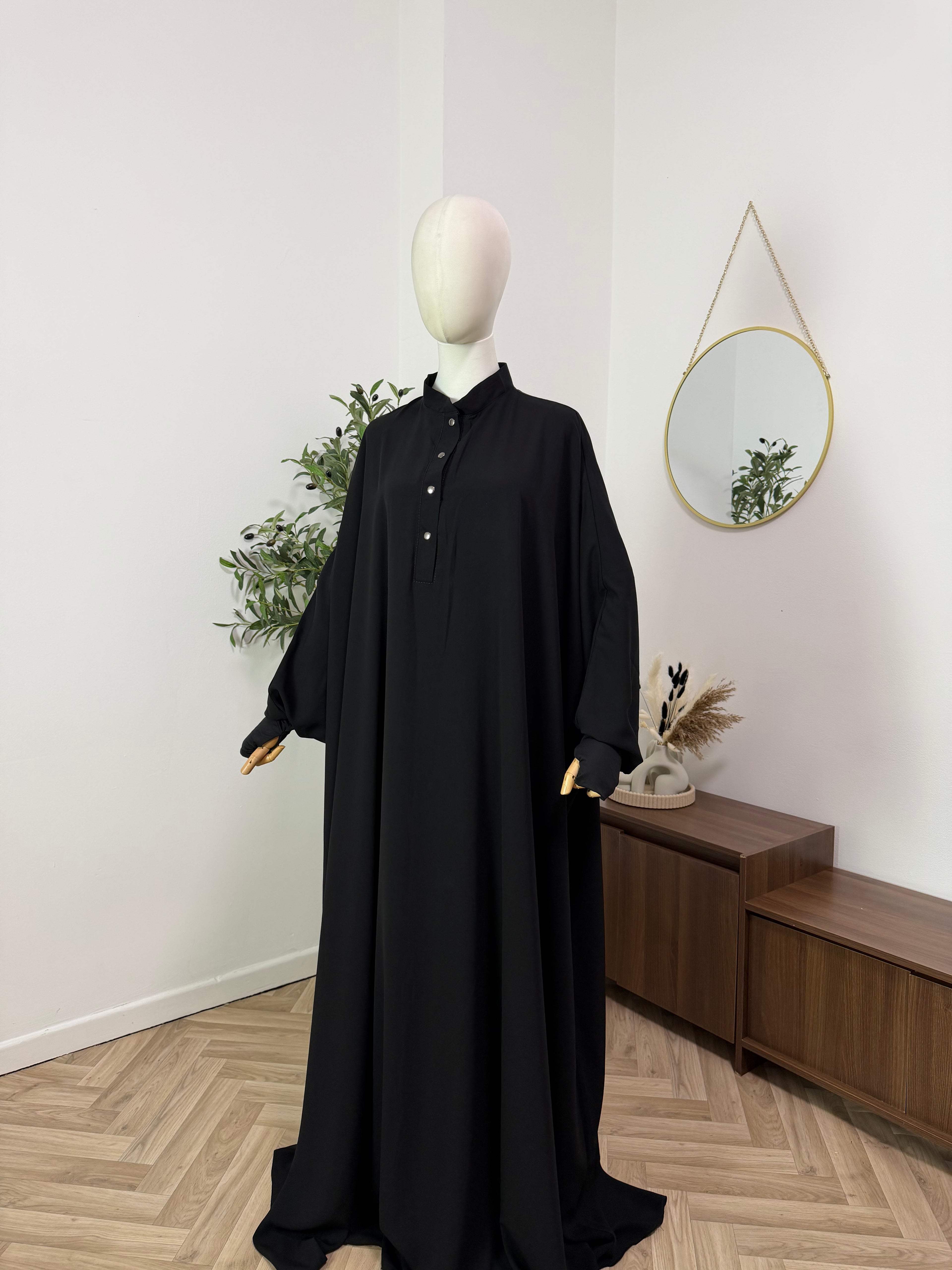 Farasha Abaya mit Daumenloch (Medina Crepe/Seide)