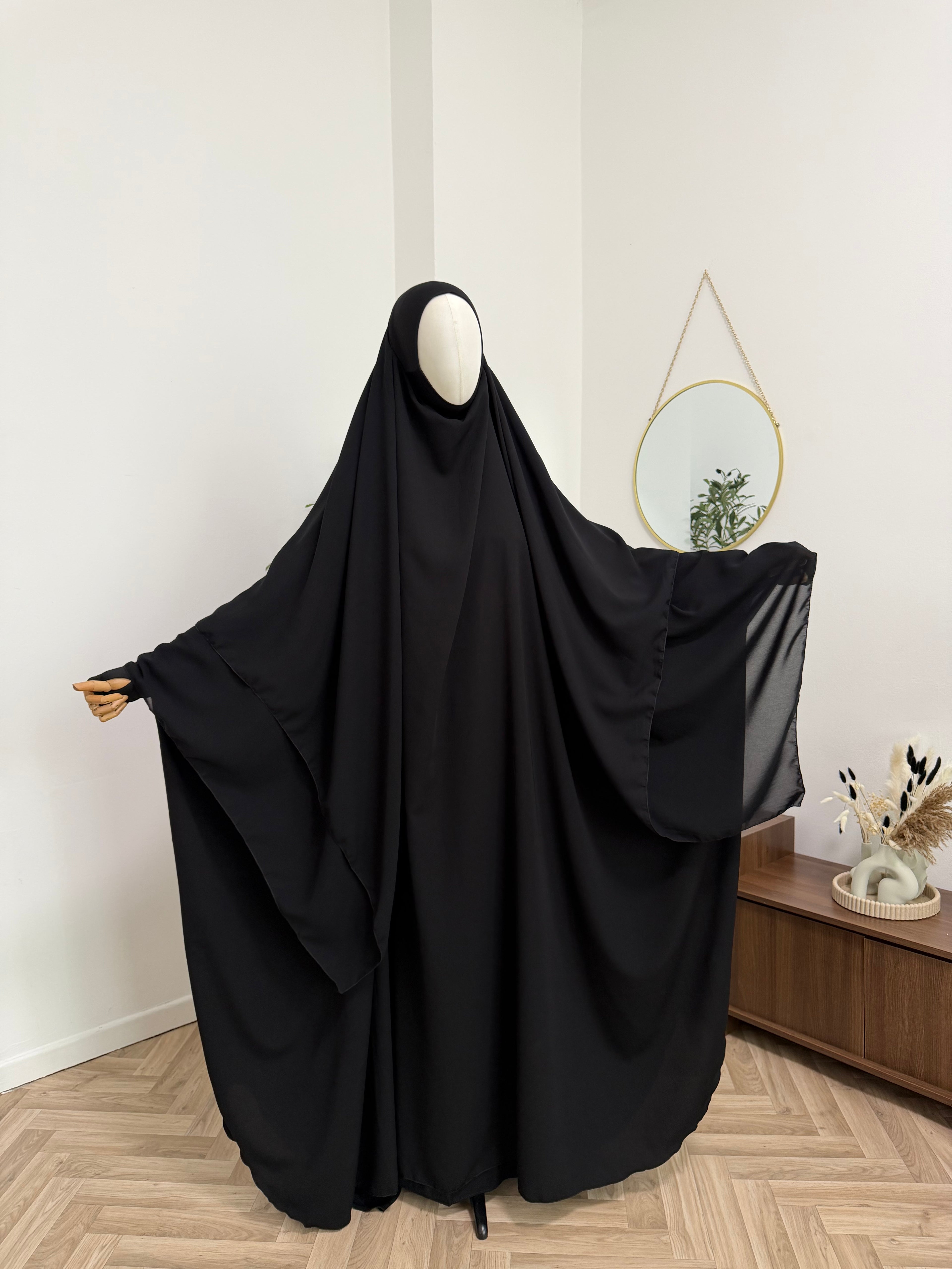 Umrah-Jilbab mit Rock