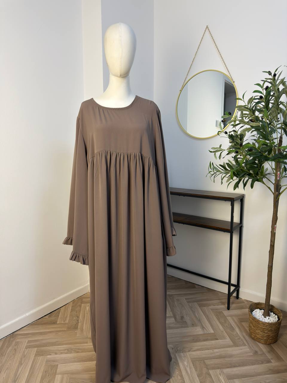 Abaya mit Rüschenärmeln