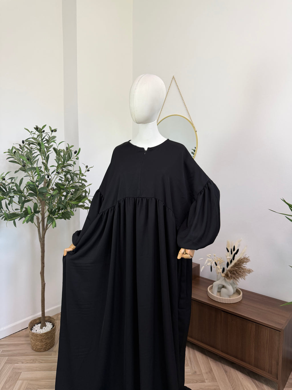Abaya mit Ballonärmeln