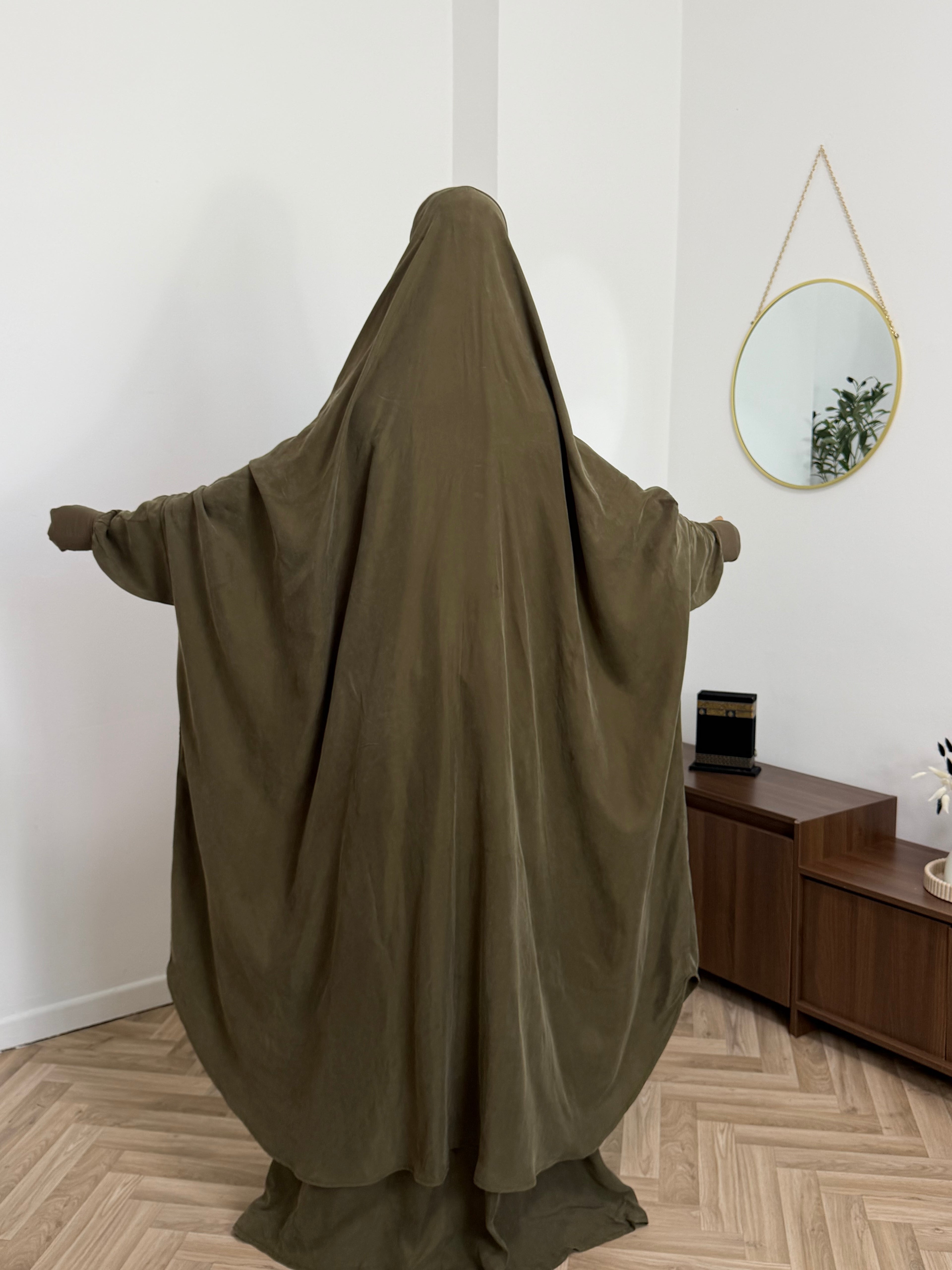 2-teiliger Jilbab aus Cupro