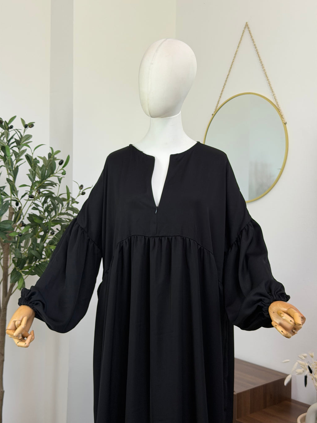 Abaya mit Ballonärmeln