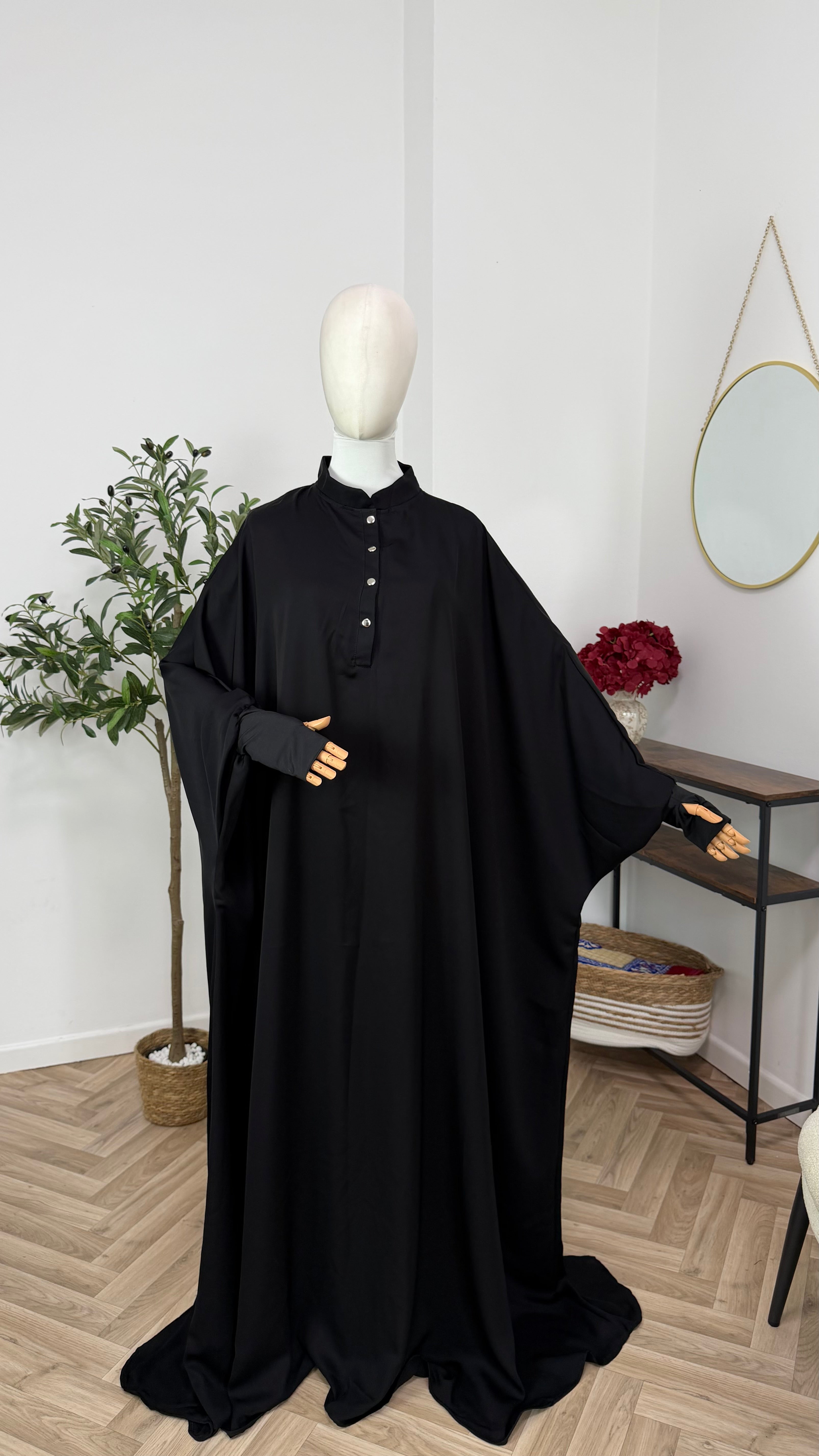Farasha Abaya mit Daumenloch (Abaya Seide)