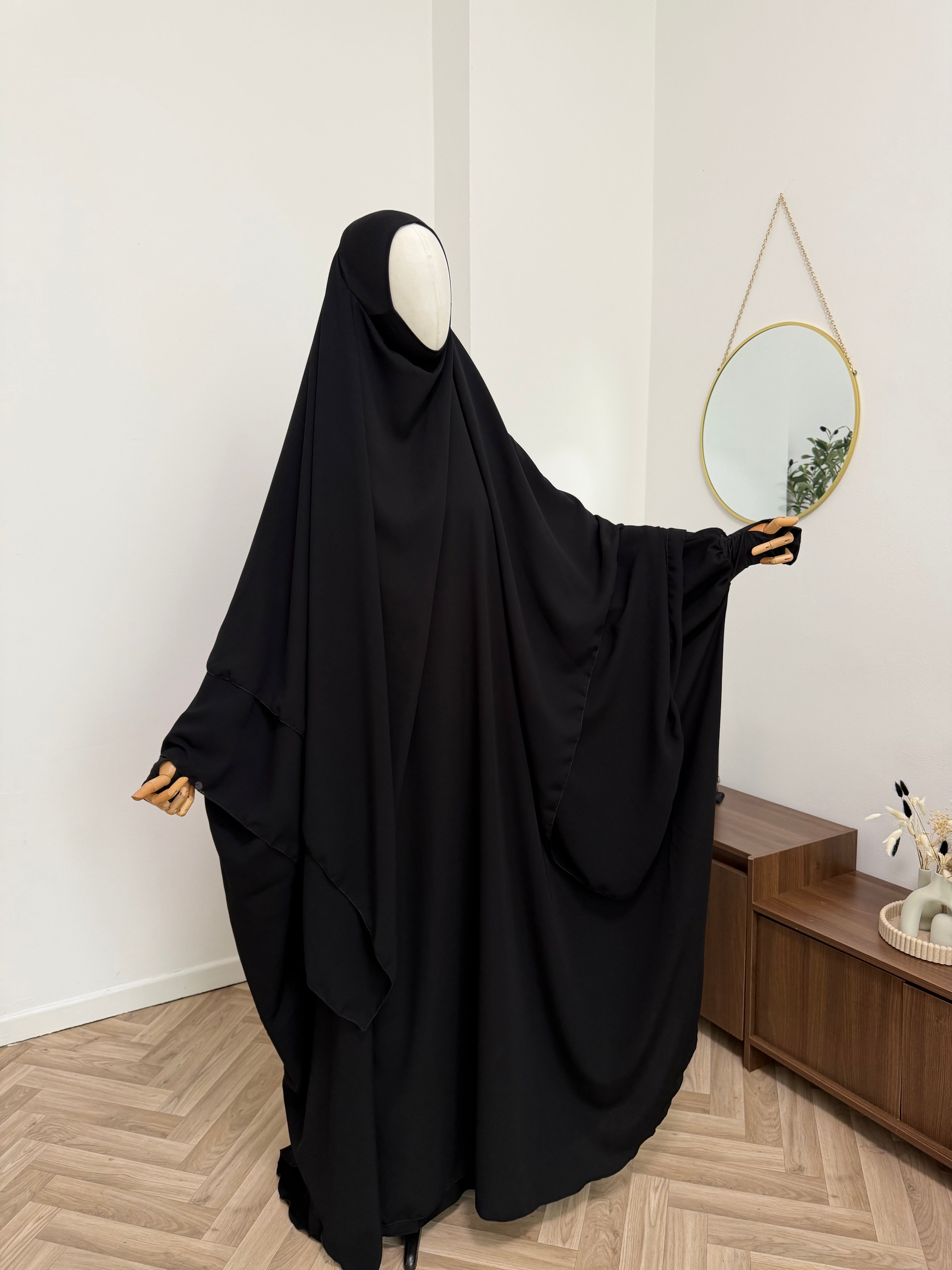 Umrah-Jilbab mit Rock