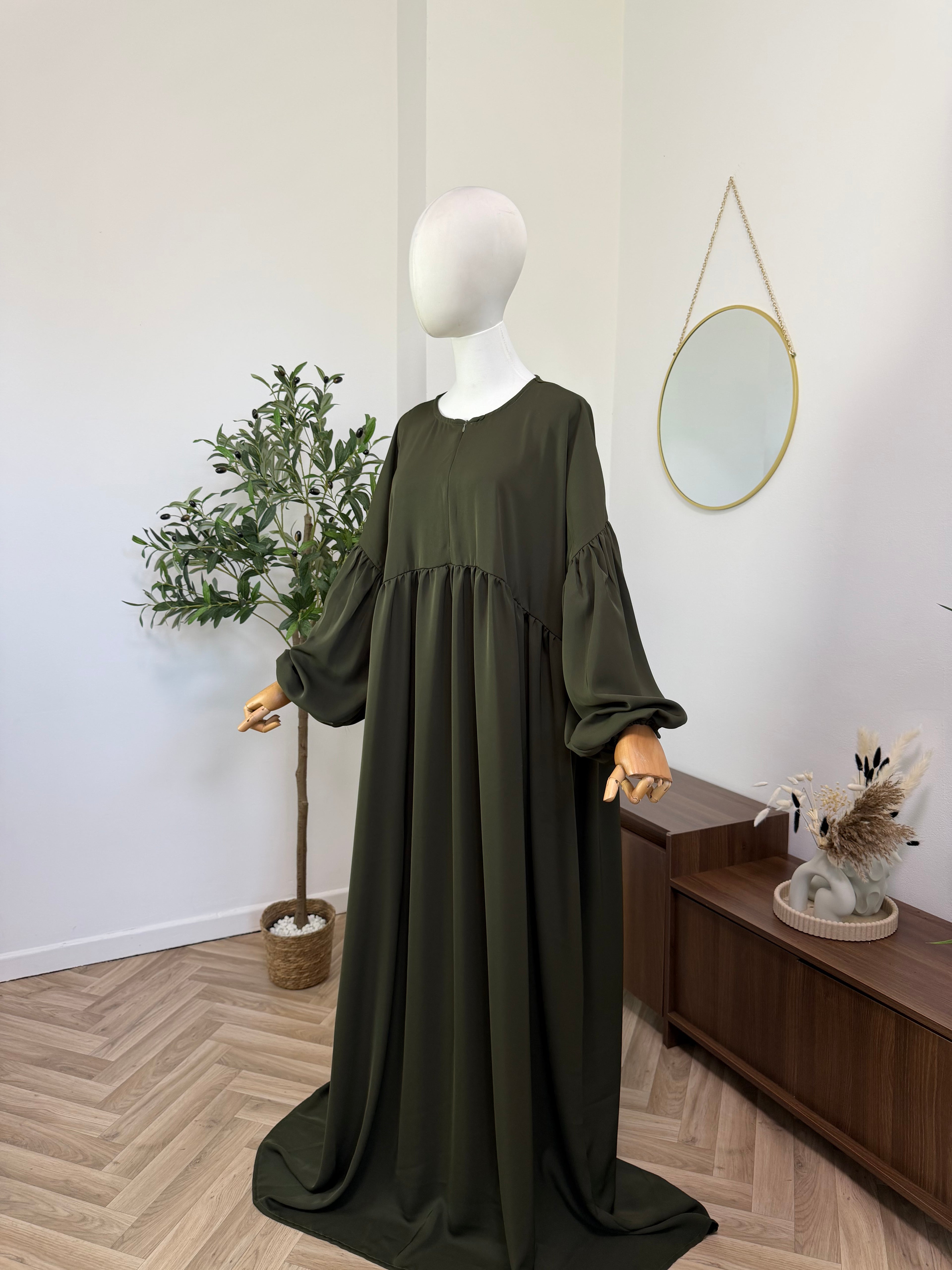 Abaya mit Ballonärmeln
