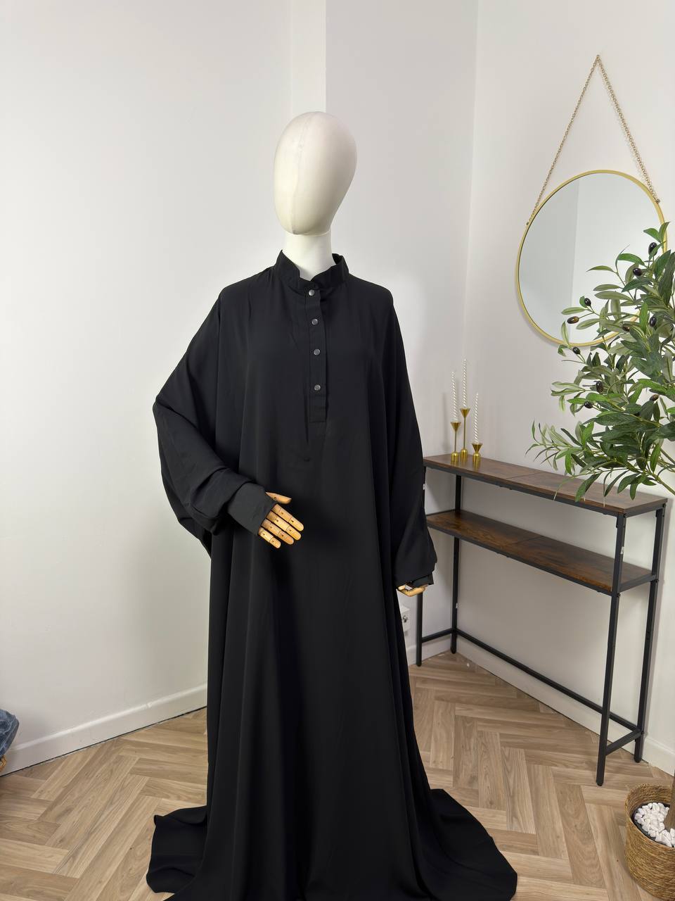 Farasha Abaya mit Daumenloch