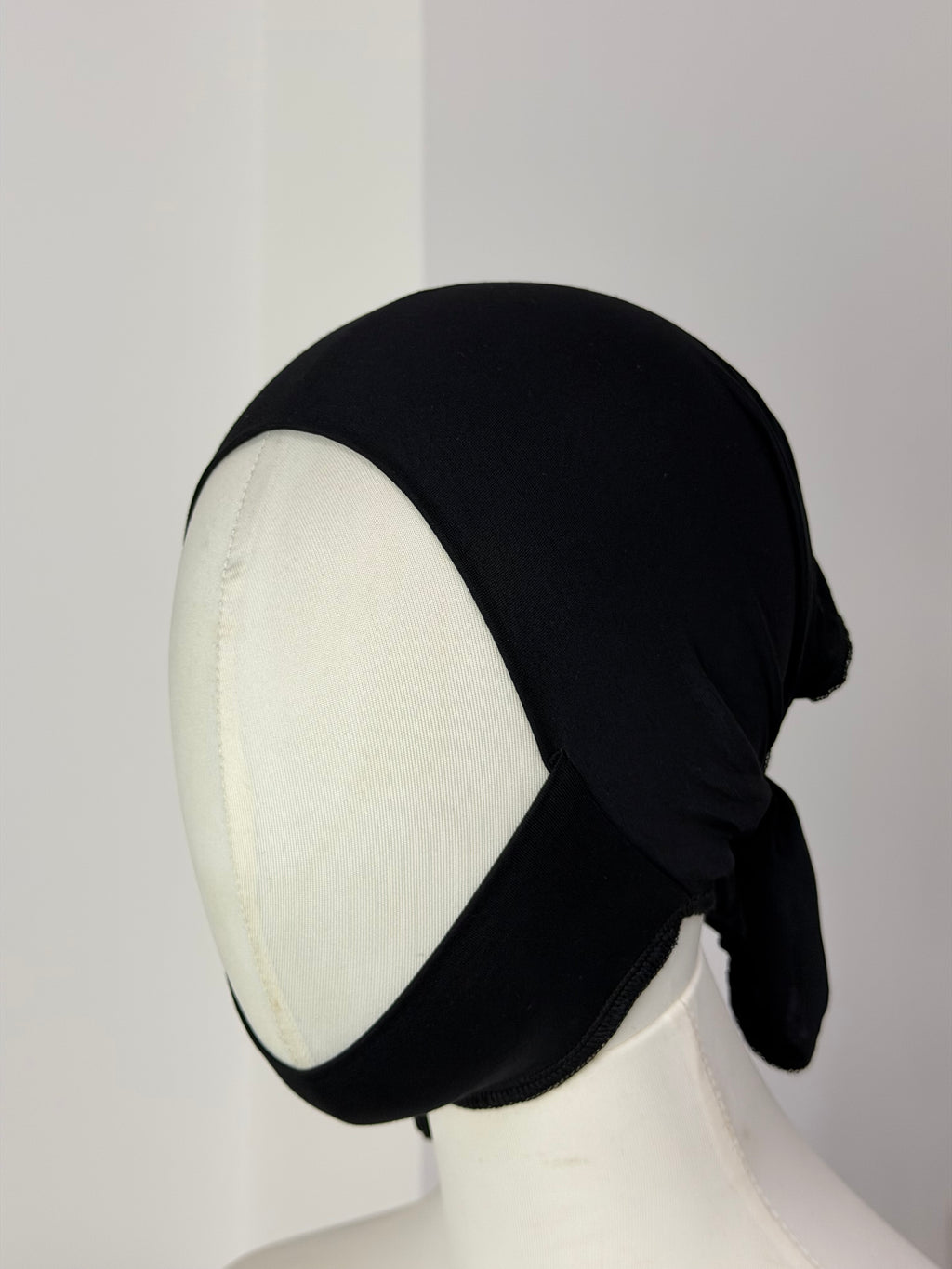 Untertuch mit Kinnbedeckung