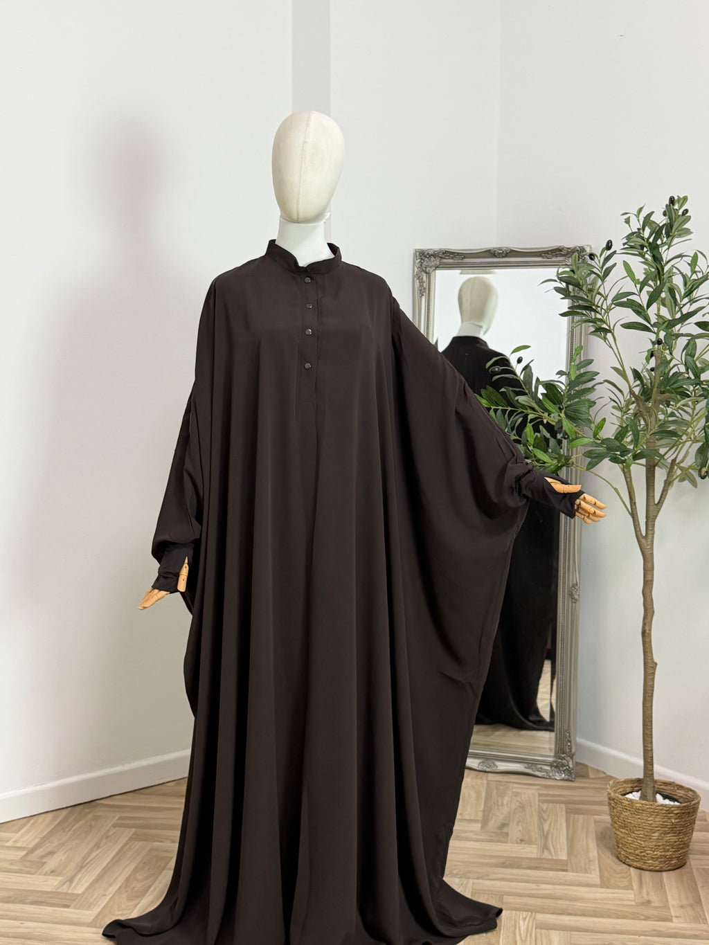 Farasha Abaya (Abaya Seide)