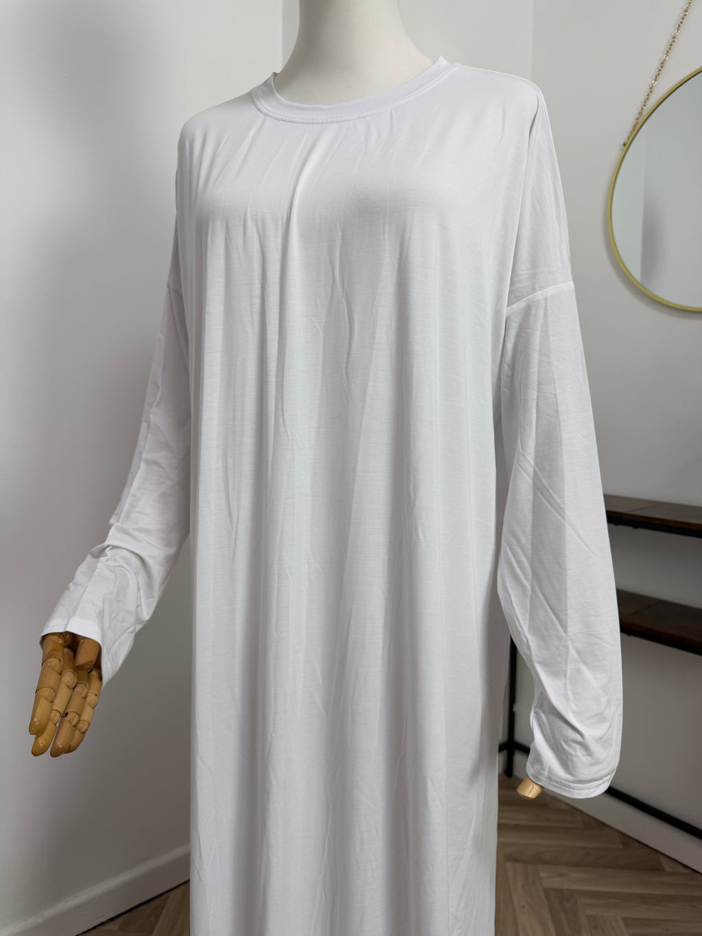 Hochzeitsjilbab mit Unterkleid