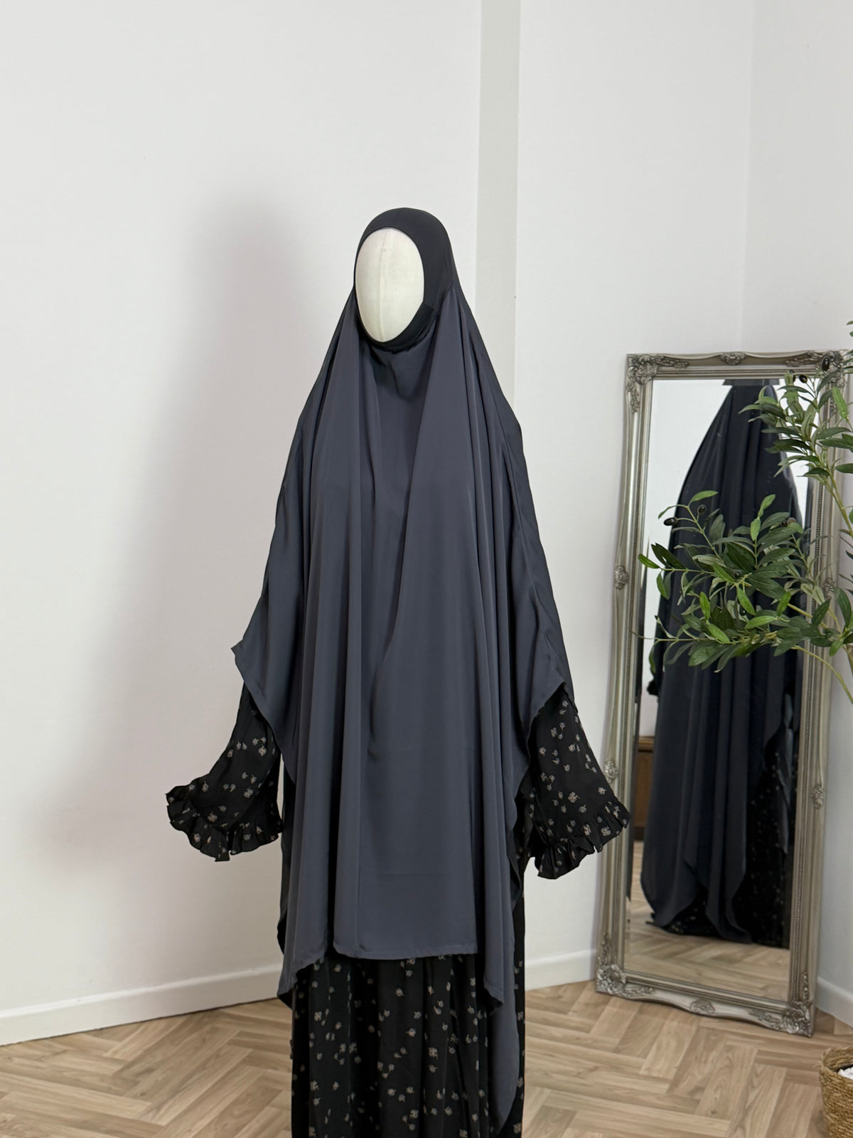 XXL rectangular khimar made of abaya silk