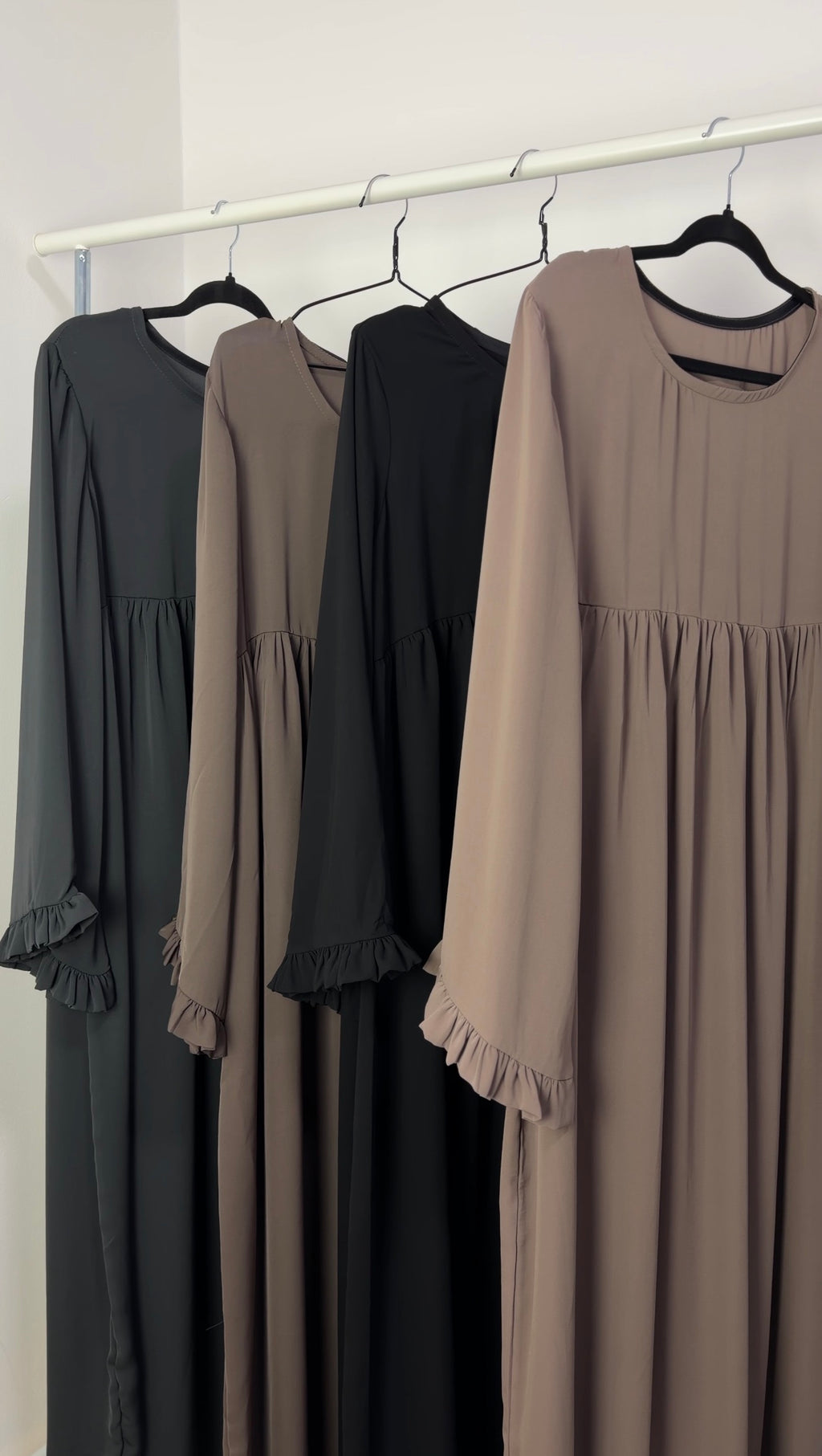 Abaya mit Rüschenärmeln